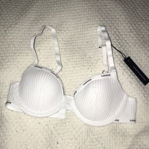 T shirt bra, size 30A